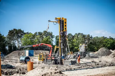 Geothermal Project in Lübeck - BAUER Resources is installing 135 geothermal probes with an exceptional drilling depth of 170 m.